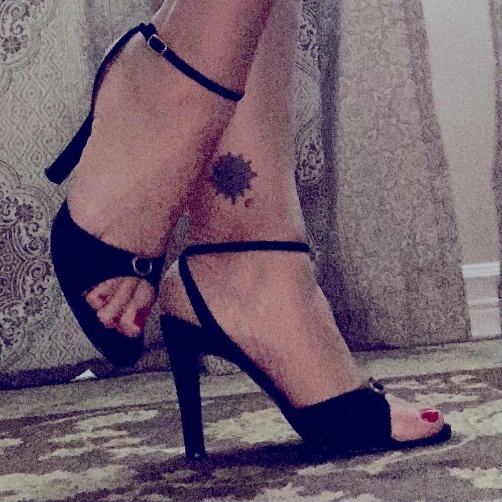 Sexy Vintage Stiletto Strappy Heels sz 8 1/2